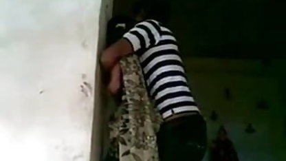 Fucks लाल प्रेमिका और कमिंग पर उसके एक्स एक्स एक्स वीडियो फुल मूवी हिंदी पेट