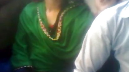 पूल सेक्सी मूवी वीडियो हिंदी में योनि caresses