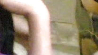 Busty सुनहरे बालों वाली हिंदी सेक्सी वीडियो मूवी एचडी कूदता पर बड़े लिंग करने के लिए मिलो सुख