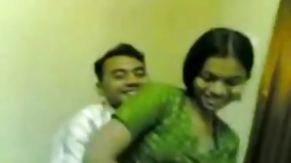 समाजशास्त्रीय विभाग के कर्मचारी एक महीने के लिए एक सेक्स सेक्सी हिंदी मूवी 100 दाढ़ी वाले आदमी के साथ सोता
