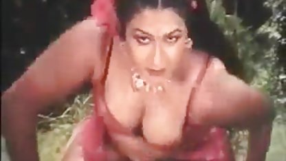 सुबह से एक सुरुचिपूर्ण आवारा एक Hahalya पर एक डिक हिंदी सेक्सी मूवी 2 रोपण