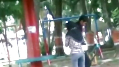 सुंदर काले बालों वाली लड़की का दौरा पूल और हिंदी में फुल सेक्सी फिल्म छूत में के खुला