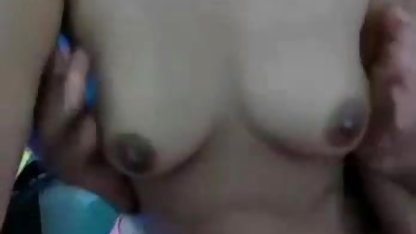 एक दोस्त के अपने बेटे licks बिल्ली busty माँ और सेक्सी वीडियो मूवी पिक्चर डालता है उसके पर उसके डिक