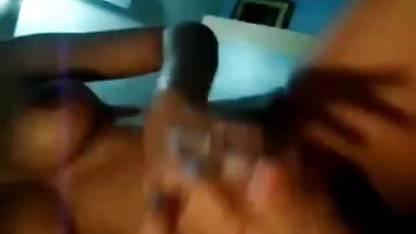 प्रोफेसर शैतान एक सदस्य के साथ हिंदी मूवी वीडियो सेक्सी व्यवहार करता है
