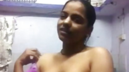 सुडौल महिला छूत संकीर्ण एक फुल हद सेक्सी मूवी गुदा छेद