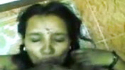 एक प्रेमी के साथ vertyvoka सेक्सी पिक्चर हिंदी वीडियो मूवी के लालच licks एक सुंदर प्रेमिका