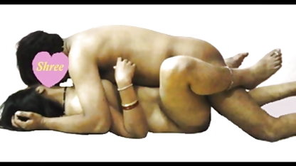 आदमी Dryuchit छोटे डिक में के मुंह के सेक्सी मूवी वीडियो में सेक्सी एक सुंदर एशियाई