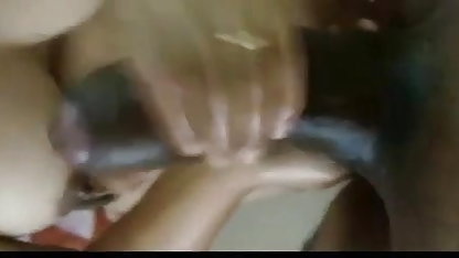 पुरुषों प्राप्त सेक्स-waif के पीछे एक पिंजरे में एक xxx वीडियो हिंदी मूवी मॉस्को अपार्टमेंट