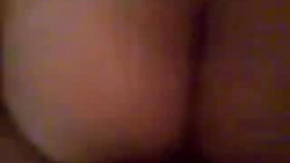 Busty मालकिन ट्रिपल एक्स सेक्सी मूवी अपमानित करता है उसके आदमी बैठे पर उसके चेहरा के साथ एक डिक और चूसना पर अपने लिंग