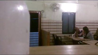 पुराने महिला कामुक पत्रिका फिसल एचडी सेक्सी मूवी हिंदी में गया और कठोरता से हटाया Matyurku