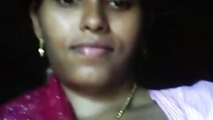 मास्को जोड़ा हो हिंदी सेक्स रोमांटिक मूवी रही है टक्कर लगी है में एक कंपनी पर Kazantip समुद्र तट