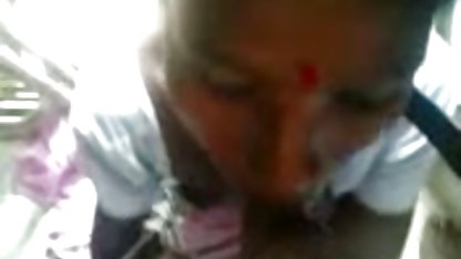 रेट्रो प्रेमकाव्य के साथ सेक्सी वीडियो फुल मूवी हिंदी वीएचएस