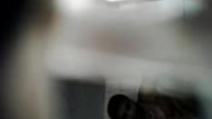 दो गर्लफ्रेंड कूदते पर एक तंख़्ती आदमी ' s हिंदी सेक्सी मूवी एचडी वीडियो डिक