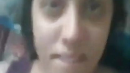 कमरे में शराब के लिए आदमी थक गया था ताकि यह नींद के साथ हस्तक्षेप नहीं हिंदी में सेक्सी फुल मूवी किया था