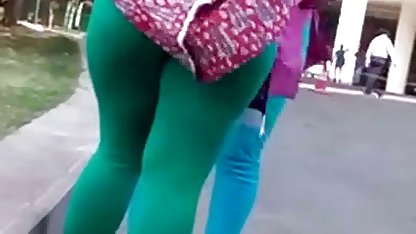 एक busty प्रेमिका हिंदी में सेक्सी वीडियो मूवी के मुंह में gazebo कठोरता से dryuchit में आदमी