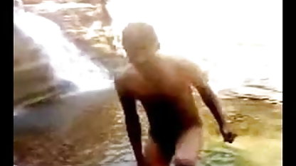 पतला महिला के साथ एक आदमी सेक्सी फुल मूवी हिंदी वीडियो के बाद मुह में उत्तेजन के Pisek