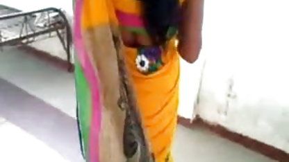 साधारण पत्नी आदमी बेकार है लिंग सिर में सामने के वेब कैमरा हिंदी फिल्म सेक्सी एचडी में