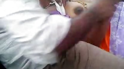 दो गर्म लड़कियों हिंदी मूवी फुल सेक्सी मूवी पीटने एक आदमी पर एक पार्टी